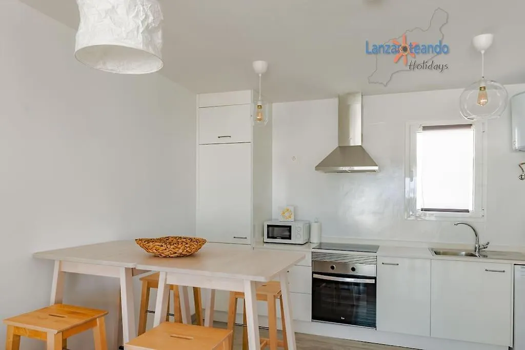 Buenavida Cozy Holiday Home Vv With Communal Pool And Air Con Costa Teguise