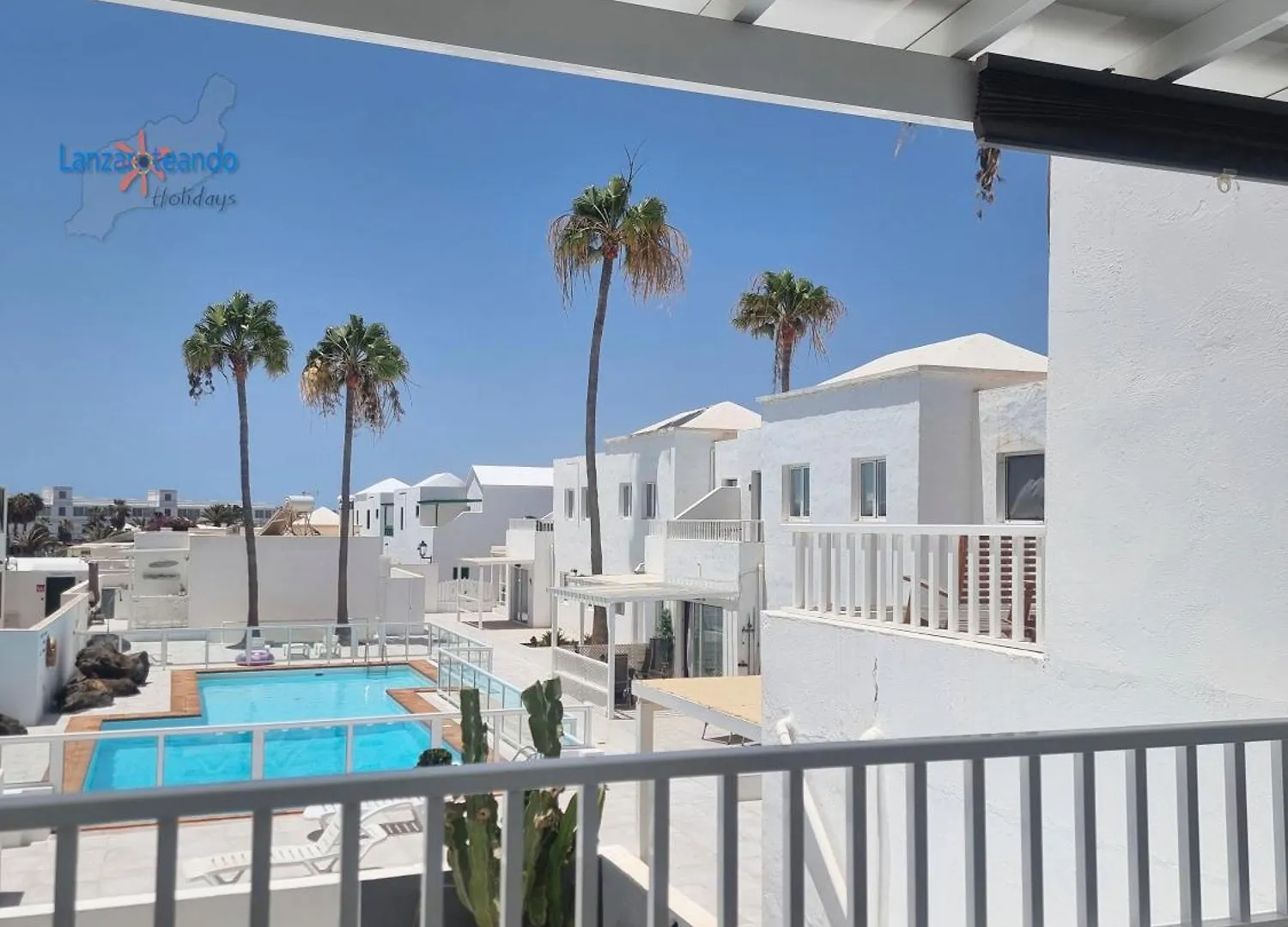 Buenavida Cozy Holiday Home Vv With Communal Pool And Air Con Costa Teguise 0*,  Spain