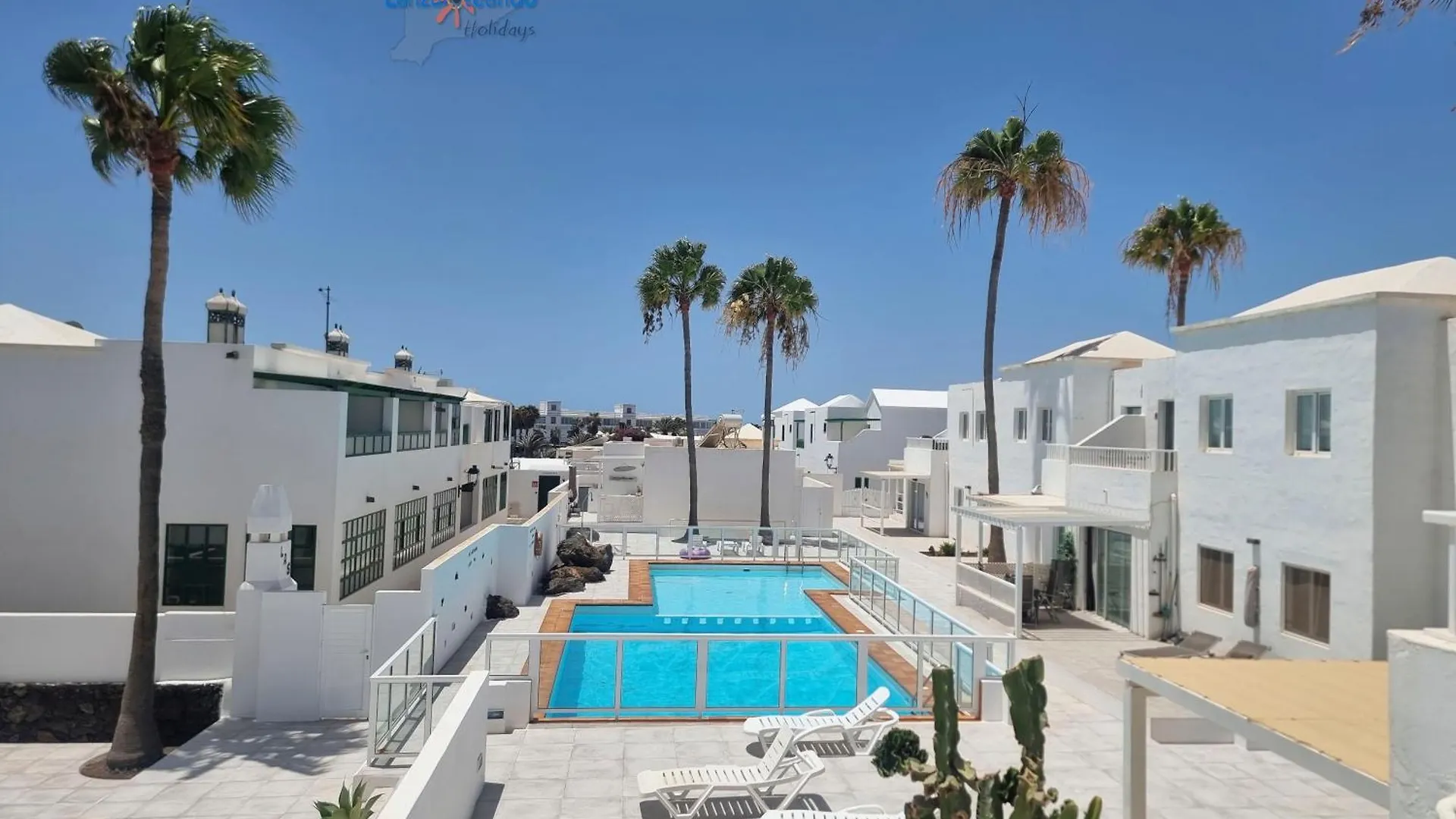 Apartment Buenavida Cozy Holiday Home Vv With Communal Pool And Air Con Costa Teguise